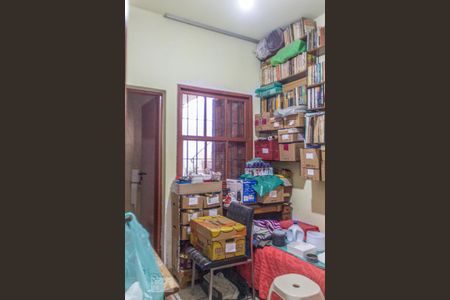 Casa à venda com 138m², 3 quartos e 2 vagasSuíte