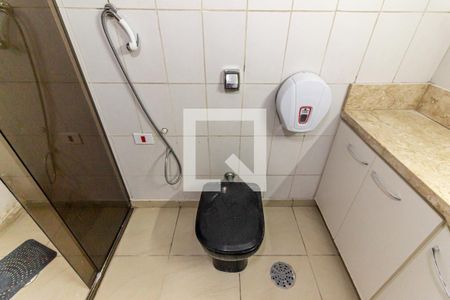 Apartamento à venda com 102m², 2 quartos e sem vagaBanheiro