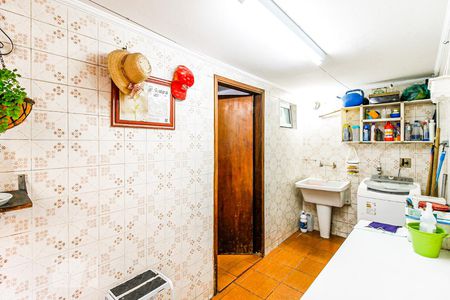 Casa à venda com 270m², 4 quartos e 2 vagasÁrea de Serviço