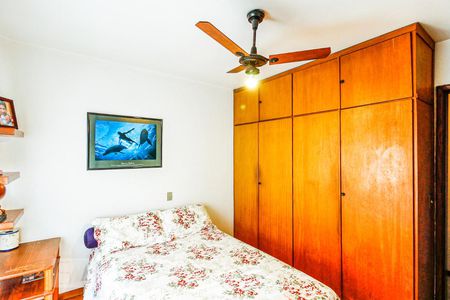 Casa à venda com 270m², 4 quartos e 2 vagasSuíte 2