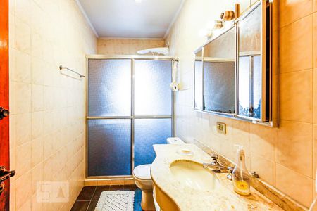 Casa à venda com 270m², 4 quartos e 2 vagasBanheiro