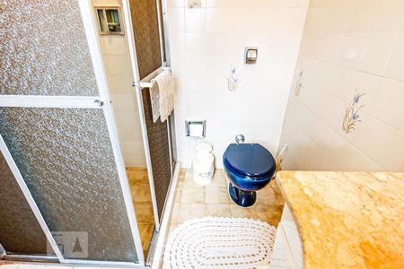 Casa à venda com 270m², 4 quartos e 2 vagasBanheiro Suíte 2