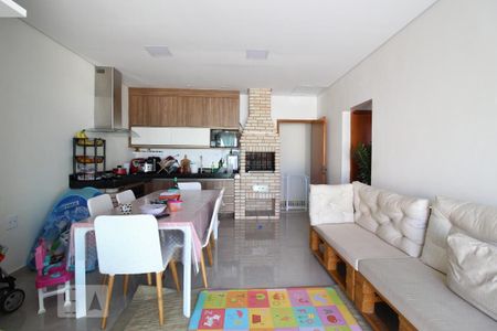 Apartamento à venda com 150m², 4 quartos e 2 vagasCozinha