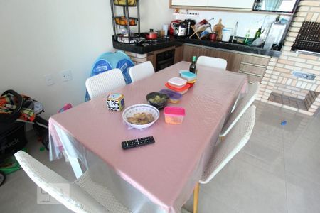 Apartamento à venda com 150m², 4 quartos e 2 vagasCozinha