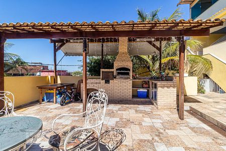 Casa à venda com 123m², 6 quartos e 2 vagasÁrea Externa