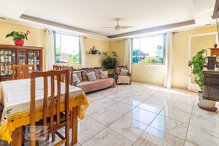 Sala de casa à venda com 6 quartos, 123m² em Curicica, Rio de Janeiro