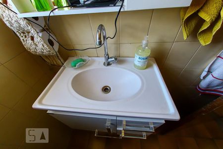 Casa para alugar com 320m², 4 quartos e 2 vagasBanheiro