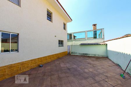 Casa para alugar com 320m², 4 quartos e 2 vagasQuintal