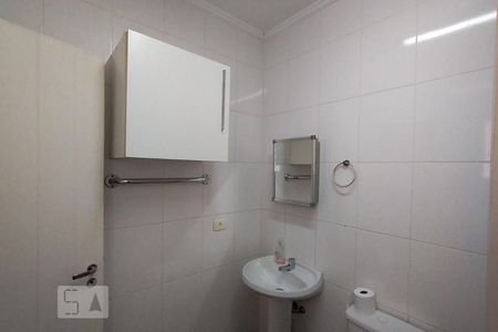 Casa à venda com 270m², 3 quartos e 1 vagaBanheiro da edícula