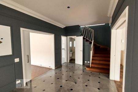 Hall de entrada de casa à venda com 3 quartos, 270m² em Vila Mariana, São Paulo