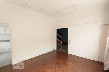 Casa à venda com 270m², 3 quartos e 1 vagaSala de jantar