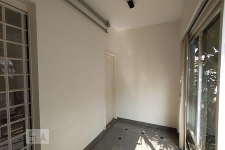 Casa à venda com 270m², 3 quartos e 1 vagaVaranda da sala