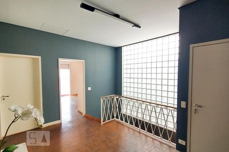 Casa à venda com 270m², 3 quartos e 1 vagaHall dos quartos