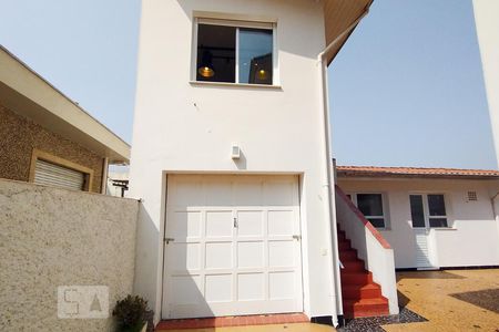 Casa à venda com 270m², 3 quartos e 1 vagaEdícula e garagem