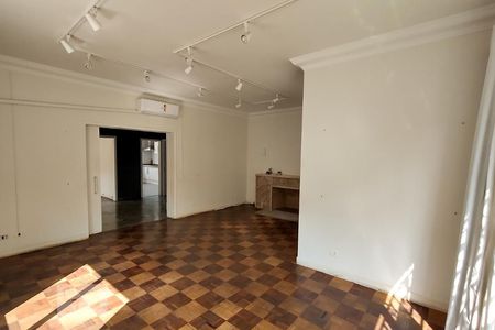 Casa à venda com 270m², 3 quartos e 1 vagaSala