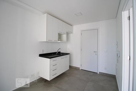 Sala e cozinha - Armários de kitnet/studio para alugar com 1 quarto, 33m² em Barra Funda, São Paulo