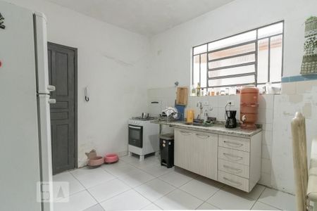 Casa à venda com 316m², 2 quartos e 6 vagasCozinha
