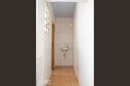 Banheiro de casa para alugar com 1 quarto, 60m² em Vila Nova Mazzei, São Paulo