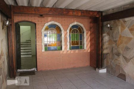 Casa à venda com 166m², 3 quartos e 2 vagasGaragem