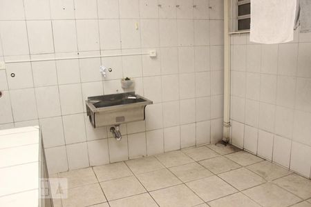 Casa à venda com 166m², 3 quartos e 2 vagasCasa 1 - Área de Serviço