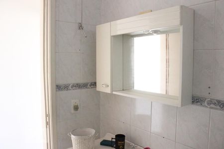 Casa à venda com 166m², 3 quartos e 2 vagasCasa 1 - Banheiro