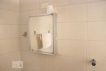 Casa à venda com 166m², 3 quartos e 2 vagasCasa 2 - Banheiro da Suíte