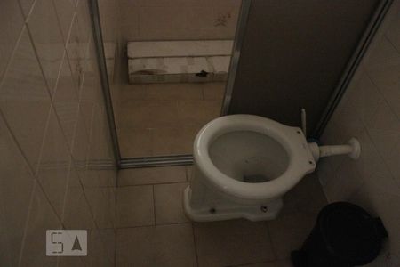 Casa à venda com 166m², 3 quartos e 2 vagasCasa 2 - Banheiro