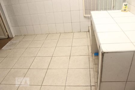 Casa à venda com 166m², 3 quartos e 2 vagasCasa 1 - Área de Serviço