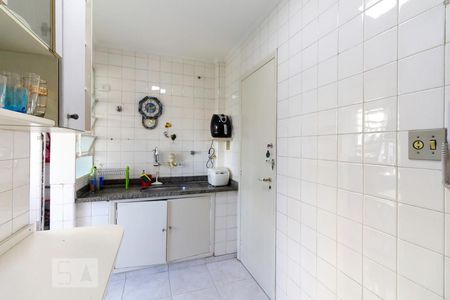 Apartamento para alugar com 76m², 2 quartos e 1 vagaCozinha