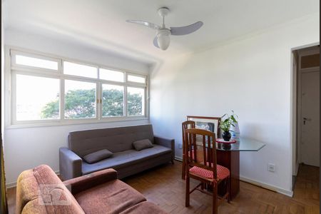 Sala de apartamento para alugar com 2 quartos, 76m² em Liberdade, São Paulo