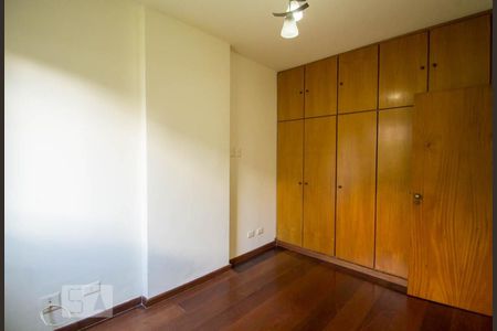 Apartamento à venda com 113m², 3 quartos e 1 vagaQuarto 2