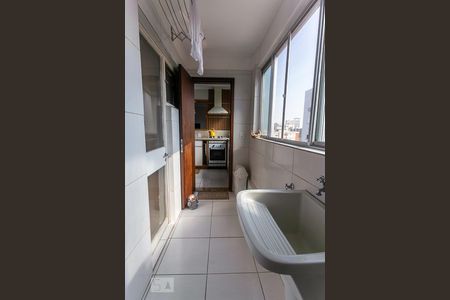 Apartamento à venda com 90m², 2 quartos e sem vagaÁrea