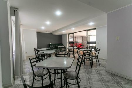 Apartamento à venda com 90m², 2 quartos e sem vagaÁrea comum - Salão de festas