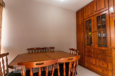 Apartamento à venda com 90m², 2 quartos e sem vagaSala de Jantar