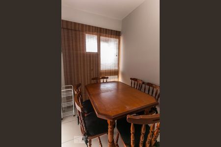 Apartamento à venda com 90m², 2 quartos e sem vagaSala de Jantar