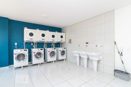 Studio à venda com 28m², 1 quarto e 1 vagaLavanderia