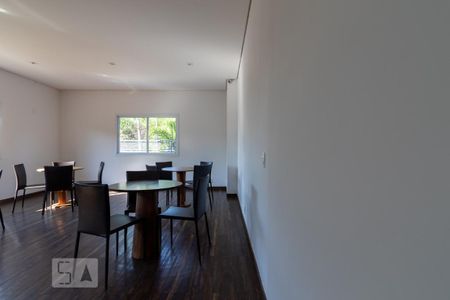 Apartamento para alugar com 52m², 2 quartos e 1 vaga Apartamento para alugar com 52m², 2 quartos e 1 vagaÁrea comum - Salão de festas