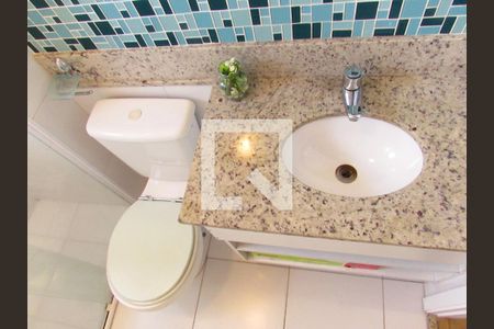Banheiro de apartamento para alugar com 2 quartos, 52m² em Paraisópolis, São Paulo