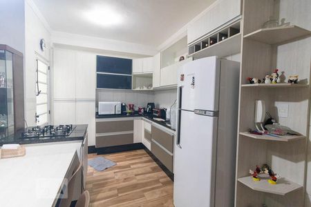 Apartamento à venda com 75m², 2 quartos e 1 vagaCozinha 