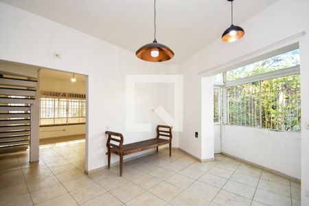 Sala 2 de casa para alugar com 4 quartos, 220m² em Sumaré, São Paulo