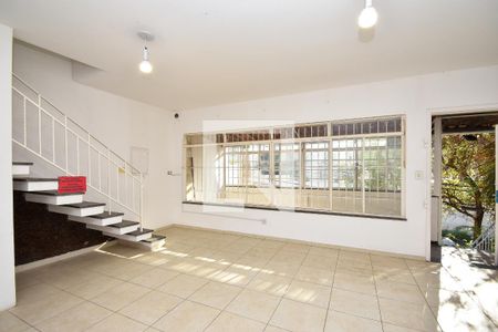 Sala 1 de casa para alugar com 4 quartos, 220m² em Sumaré, São Paulo