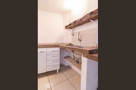 Casa à venda com 220m², 4 quartos e 2 vagasCobertura