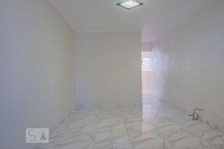 Casa para alugar com 93m², 2 quartos e 1 vaga Casa para alugar com 93m², 2 quartos e 1 vagaSala