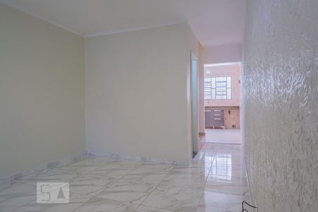 Casa para alugar com 93m², 2 quartos e 1 vaga Casa para alugar com 93m², 2 quartos e 1 vagaSala
