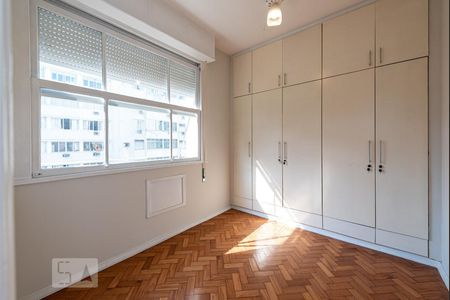 Quarto 1 de apartamento para alugar com 3 quartos, 85m² em Ipanema, Rio de Janeiro