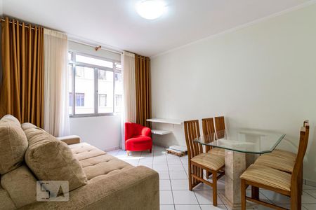Sala de apartamento para alugar com 1 quarto, 49m² em Aclimação, São Paulo