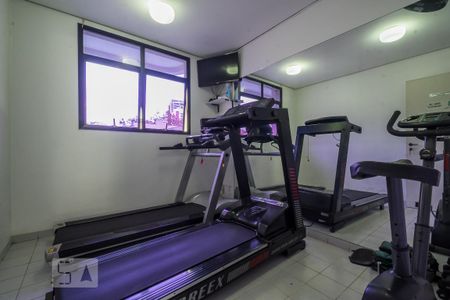 Apartamento para alugar com 50m², 2 quartos e 1 vaga Apartamento para alugar com 50m², 2 quartos e 1 vagaÁrea Comum - Academia