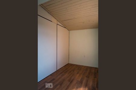 Quarto 1 de casa à venda com 4 quartos, 240m² em Campo Novo, Porto Alegre