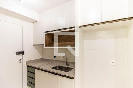 Cozinha de kitnet/studio para alugar com 1 quarto, 25m² em Bela Vista, São Paulo