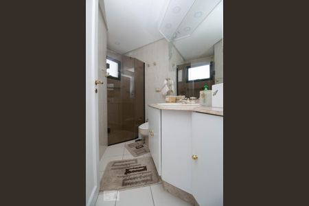 Apartamento à venda com 150m², 3 quartos e 3 vagasBanheiro 